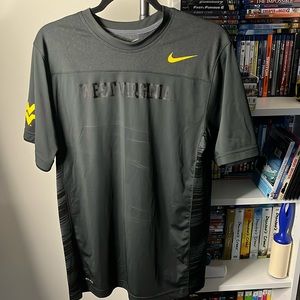 Medium Nike Dri-Fit West Virginia Gym T-shirt